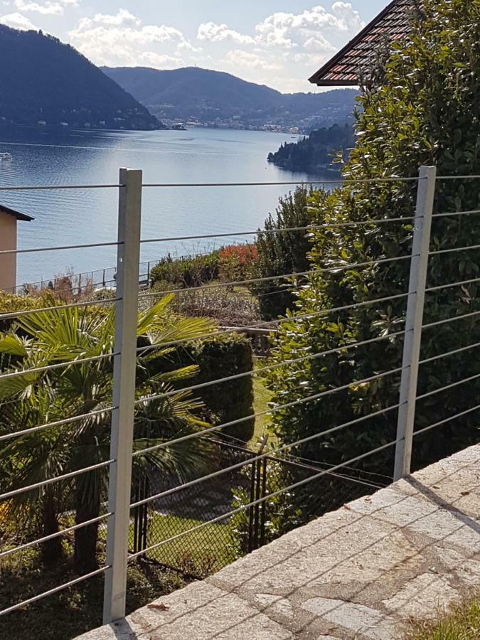 Flora Lägenhet Moltrasio Exteriör bild